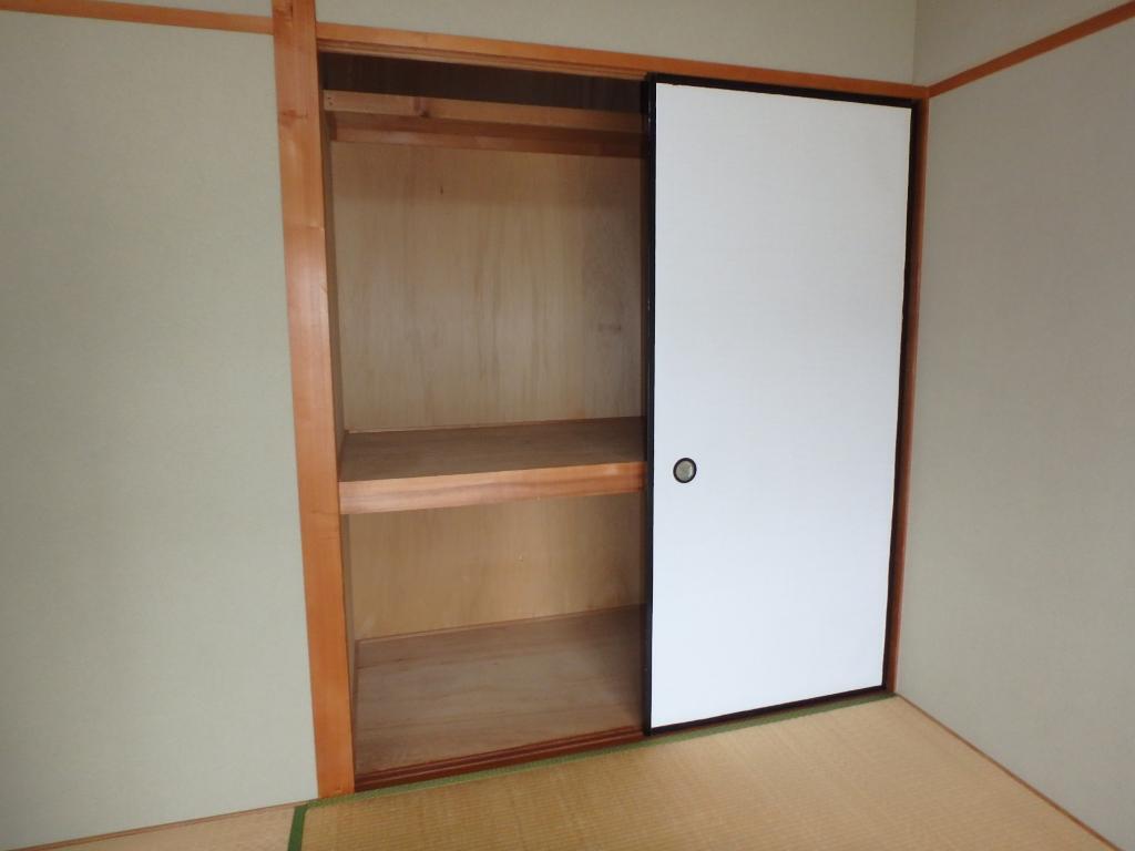 拡大写真:メゾン静 3階4-Cの収納