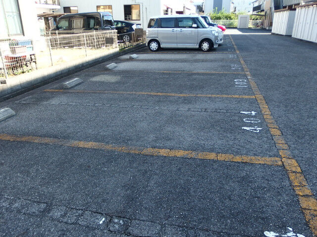 拡大写真:杉山コーポC 2階201の外観