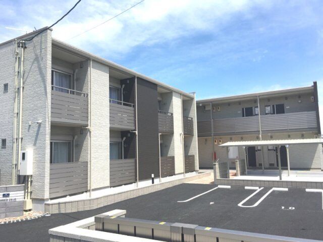 クレイノラ フルールの外観