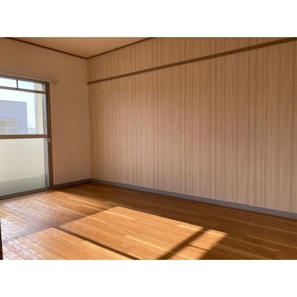 拡大写真:野添マンションひろみ 3階401の居間