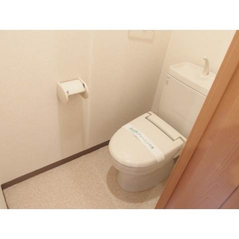 拡大写真:カーサビアンカ東岡崎 9階916のトイレ