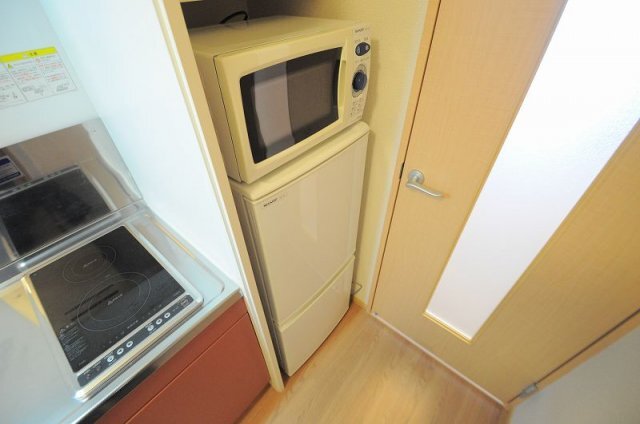 拡大写真:レオパレス栄 4階402の実際のお部屋と異なる場合がございます。