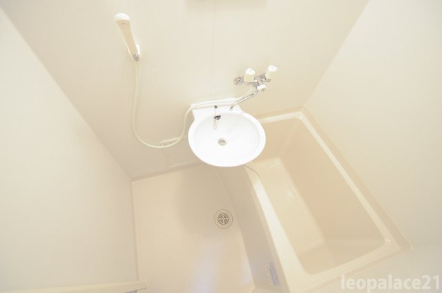 拡大写真:レオパレス大和 2階209の実際のお部屋と異なる場合がございます。