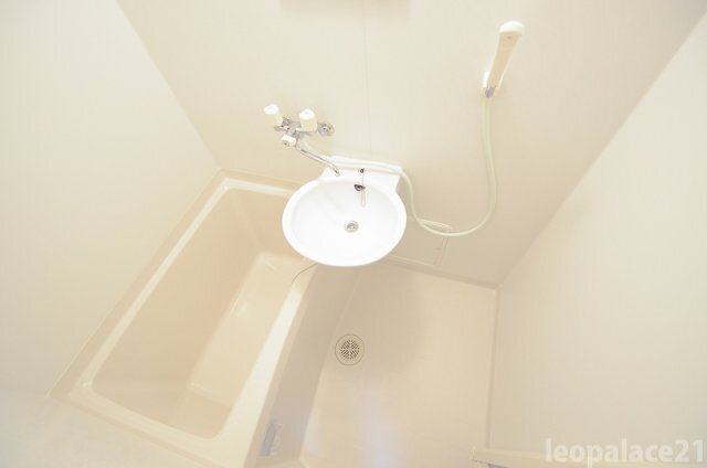 拡大写真:レオパレス大和 1階111の実際のお部屋と異なる場合がございます。