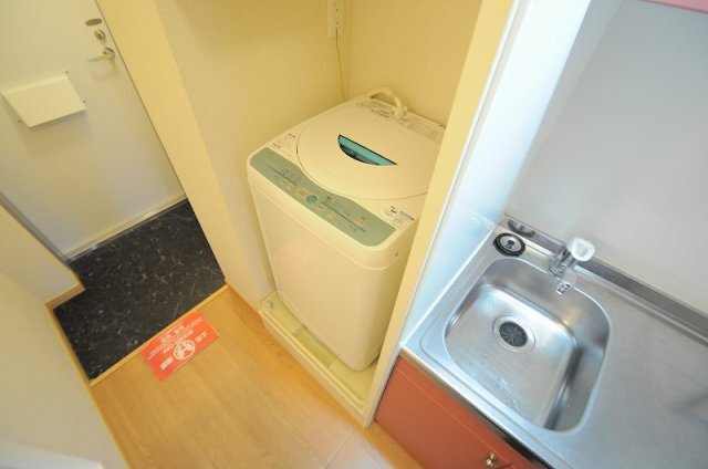 拡大写真:レオパレス大和 3階302の家電付き