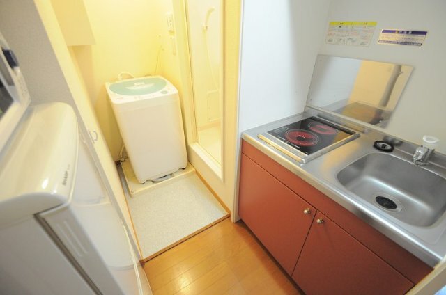 拡大写真:レオパレス明大寺 2階203のキッチン