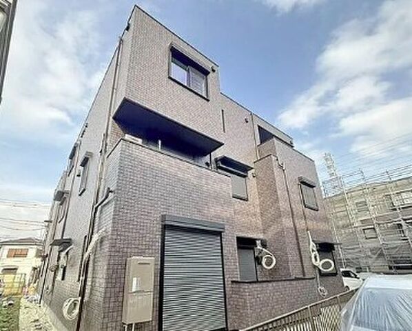 拡大写真:ルガロ ノイエス 2階201の外観