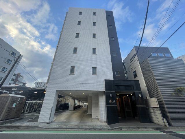 R+2の外観