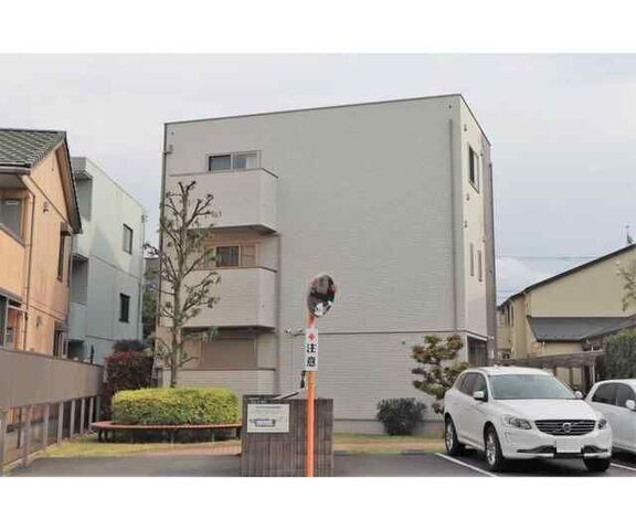 コリーヌ梶ヶ谷の外観