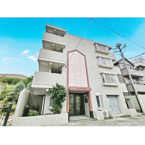 クリオ武蔵新城弐番館の外観