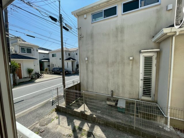 拡大写真:サンライズ東寺尾Ⅲ 1階101の展望