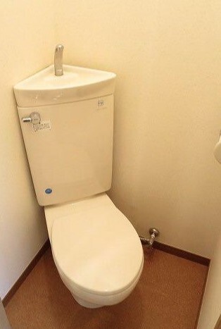 拡大写真:コーポ高橋 2階202のトイレ