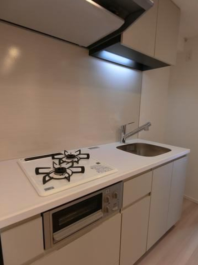 拡大写真:CityLuxYokohama 5階506のキッチン