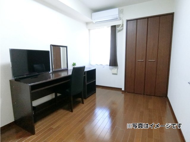 拡大写真:ベルグランデ吉野町 2階202の居間