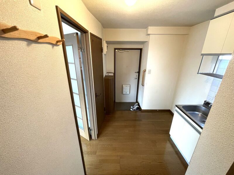 拡大写真:グレーンズフラット 2階303の内装