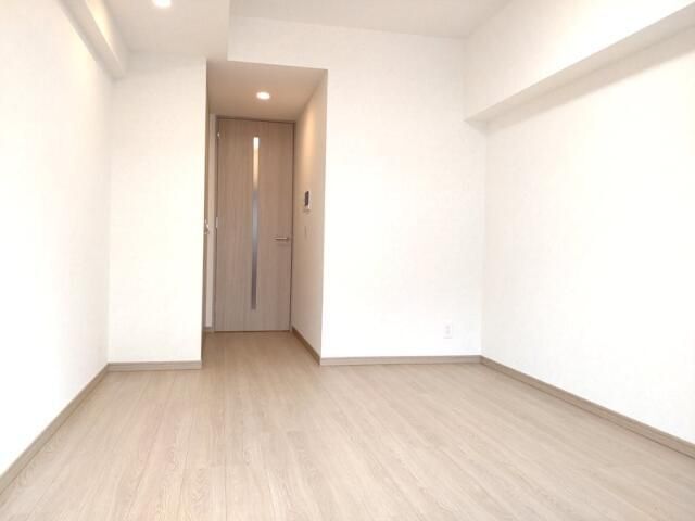 拡大写真:ルーブル川崎貝塚参番館 3階302の洋室