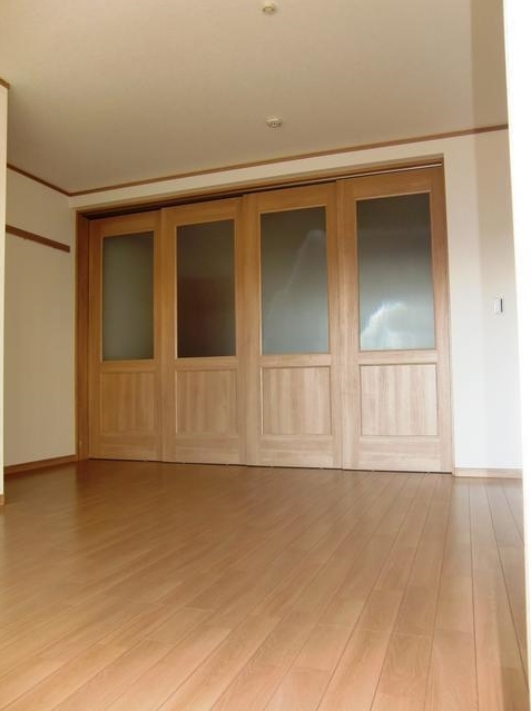 拡大写真：せせらぎタカエ 2階206の別部屋参考写真