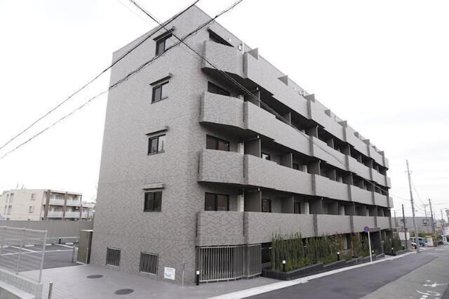 写真：ルーブル川崎宮前平の外観