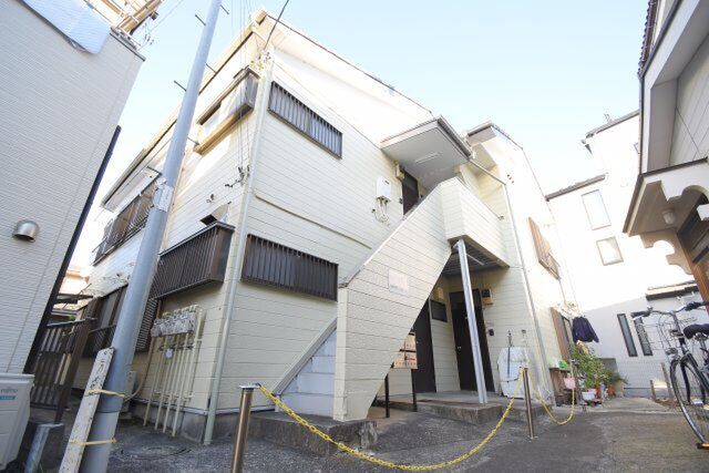 ハイツオギシマの外観