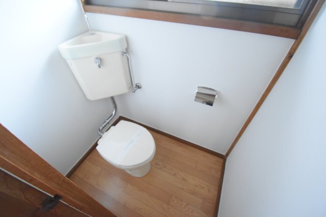 拡大写真:コーポ卯月 2階202の別部屋参考写真