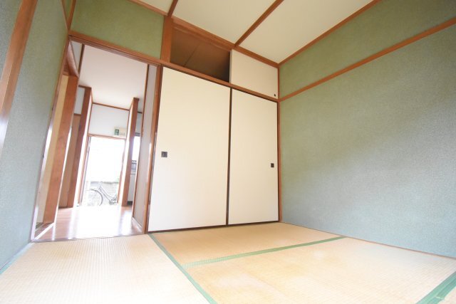 拡大写真:コーポ卯月 2階202の別部屋参考写真