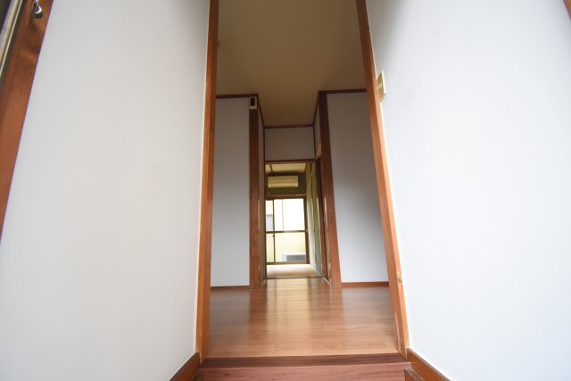 拡大写真:コーポ卯月 2階202の別部屋参考写真