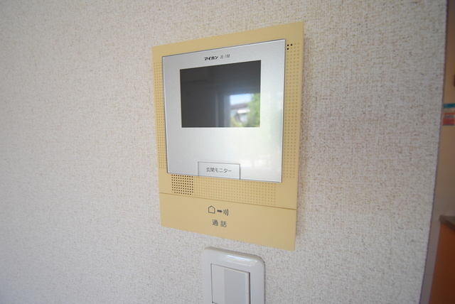 拡大写真:クレドメゾン神大前 1階102のセキュリティ