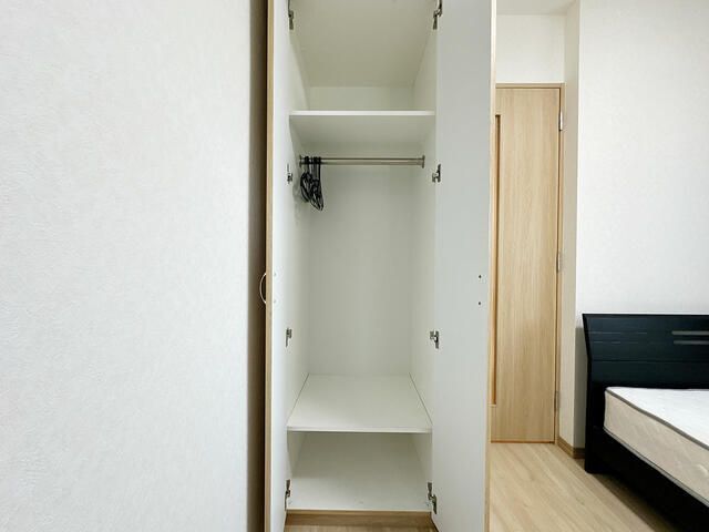 拡大写真:マイナビSTAYフレックス高津(ルーブル高津) 2階201の収納