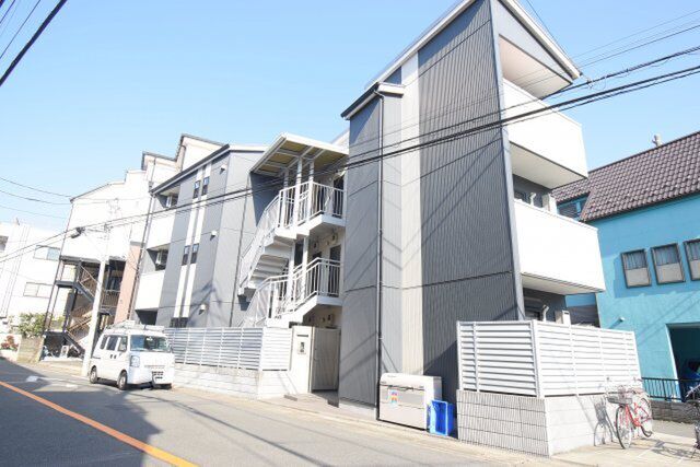 クレドシャンテ武蔵小杉の外観
