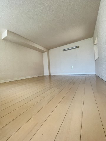 拡大写真:さくら横須賀中央 1階103の内装