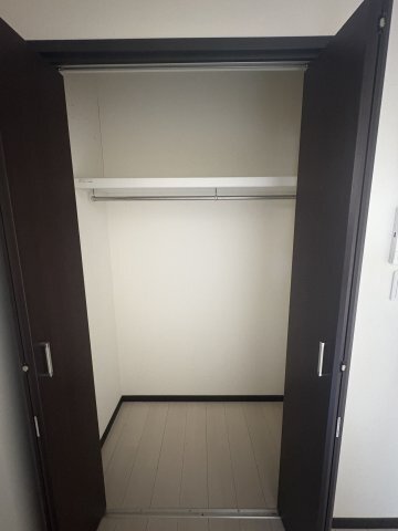 拡大写真:クレドシャンテ武蔵小杉 1階102の※別部屋参考画像です。