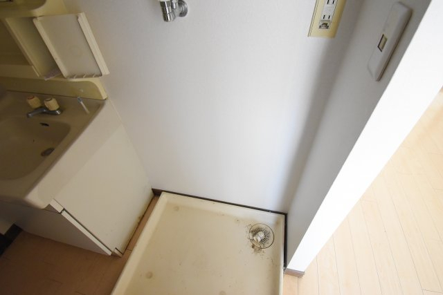 拡大写真:シェモア 1階102の※別部屋参考画像です。