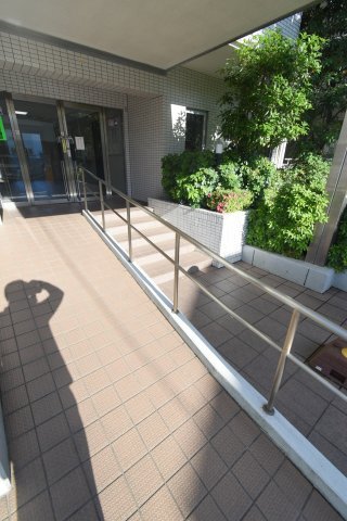 拡大写真:グリーンキャピタル川崎 6階607のロビー