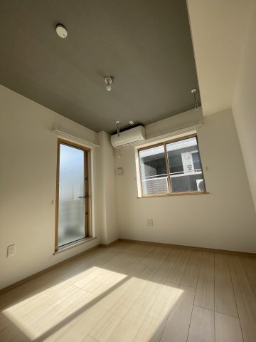 拡大写真:アンバーコート 3階302の内装
