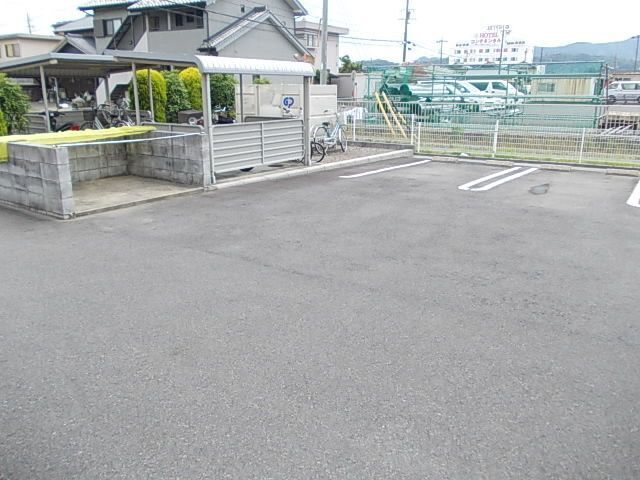 拡大写真:メルヴェイユ・アンジュ A 2階201の外観