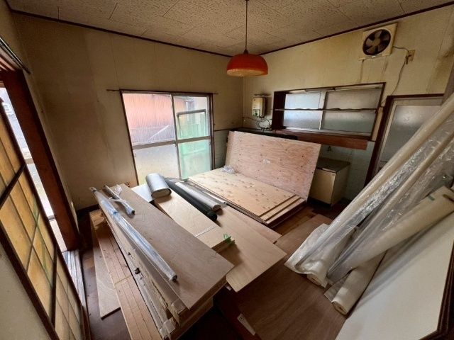 拡大写真:禅台寺4丁目50番地借家 1階0の居間