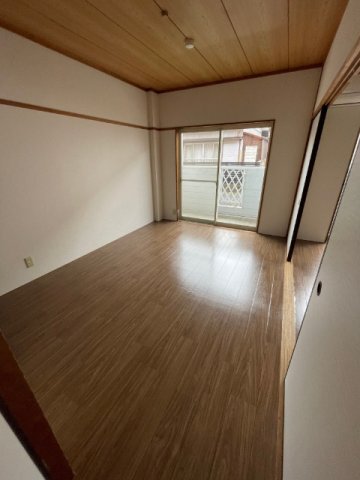 拡大写真:コーポ梅白 1階106の内装