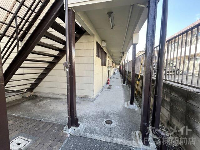 拡大写真:コーポホリデーイン 2階25のロビー