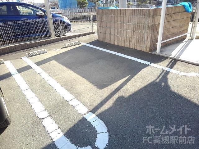 拡大写真:ソレイユ 1階101の駐車場