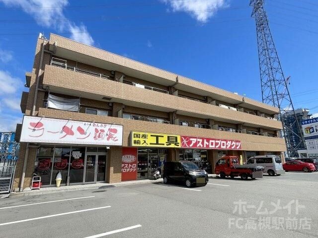 拡大写真:マンションヒット 2階207の駐車場
