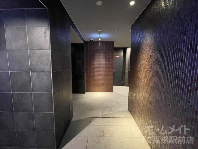 拡大写真：D TOWER芥川 1階102のロビー
