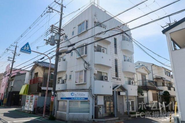 エスポワールの外観