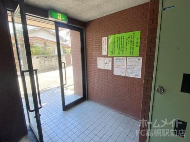 拡大写真:アンフィニィ・島上 3階301のロビー