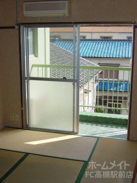 拡大写真：三和マンション 3階305のバルコニー