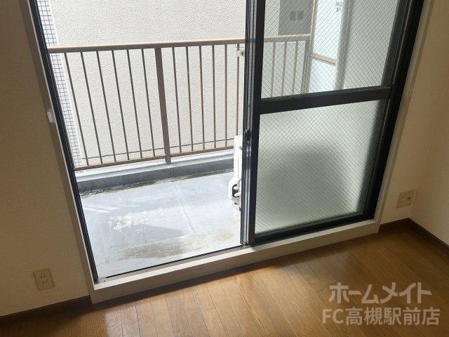 拡大写真:ウィズ・ユー 4階404のバルコニー