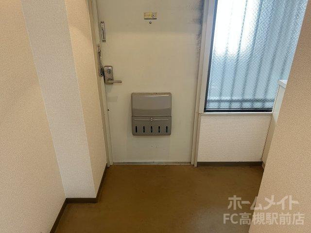 拡大写真:ウィズ・ユー 4階404の玄関