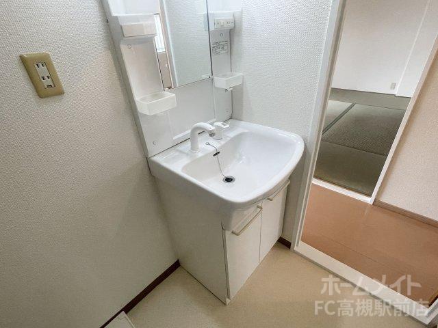 拡大写真:ニューハイツ 2階202の洗面設備