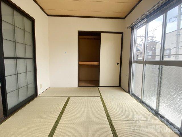 拡大写真:タウニー阪井 2階205の和室