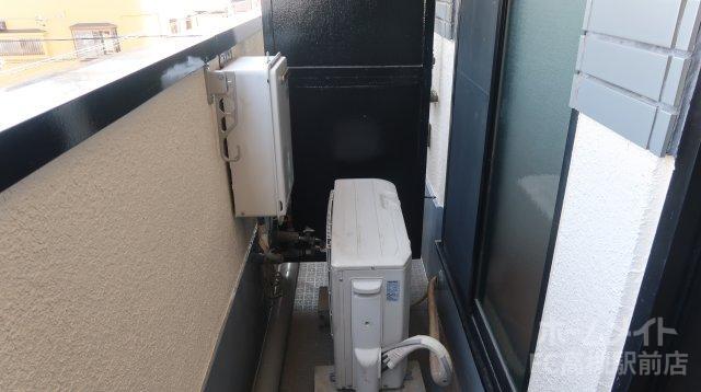 拡大写真:コトブキパークハイツ 3階302のバルコニー