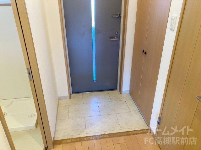 拡大写真:アルシェTAKATSUKI 2階202の玄関